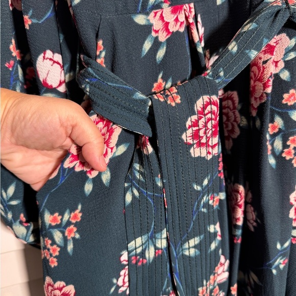 Eliza J Women’s Green and Pink Floral Long Sleeve Dress Tie Waist Size 6 - Picture 7 of 9